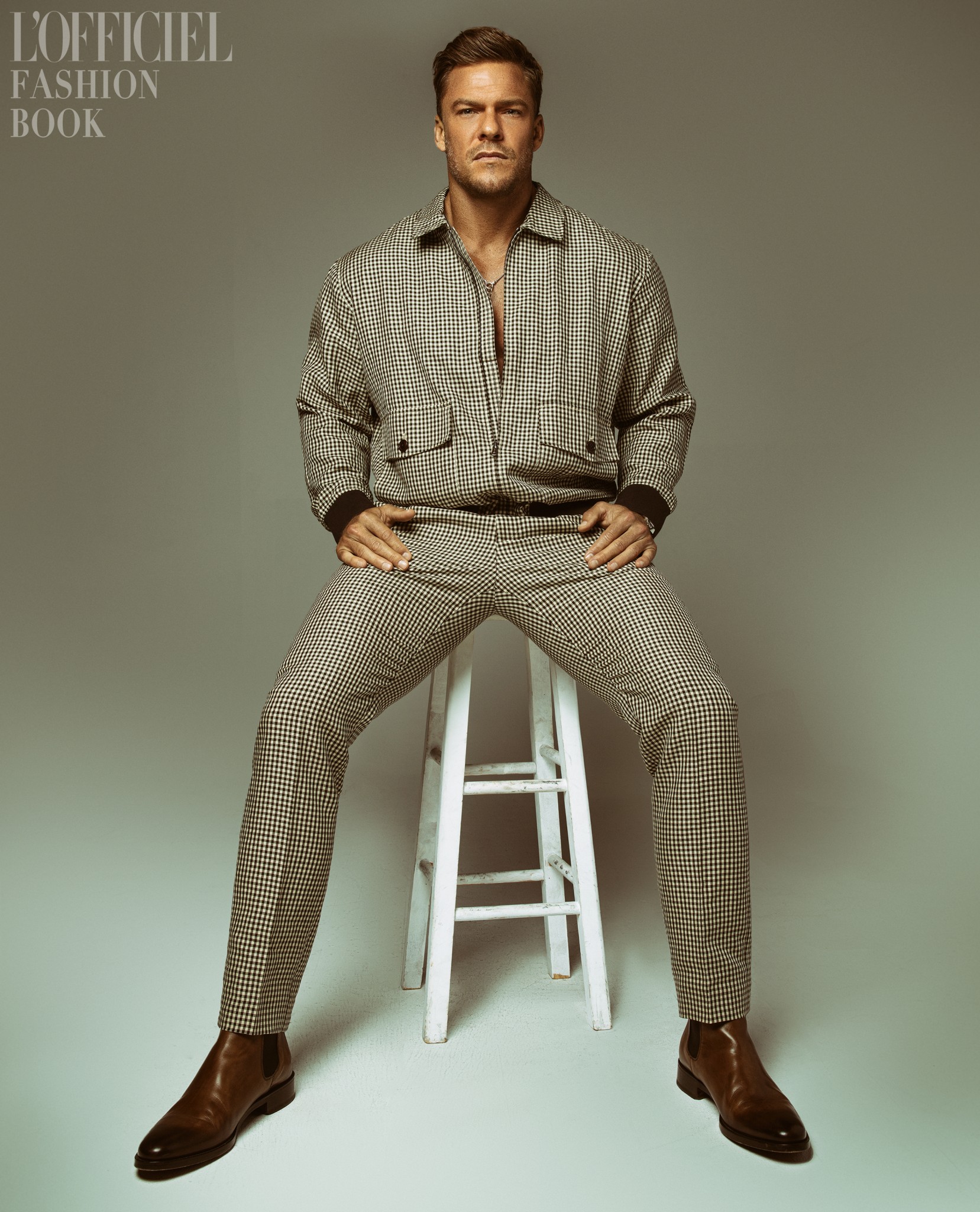 Alan Ritchson – Fashion Book – L'Officiel Australia #LOfficielFashionBook