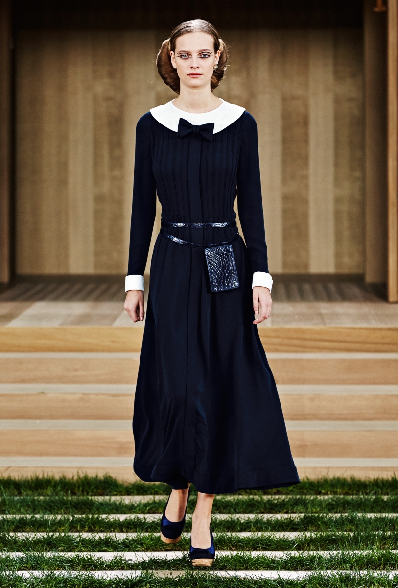 Slideshow: Chanel SS16 Haute Couture