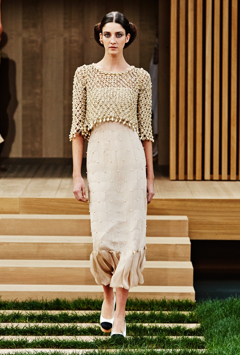 Slideshow: Chanel SS16 Haute Couture